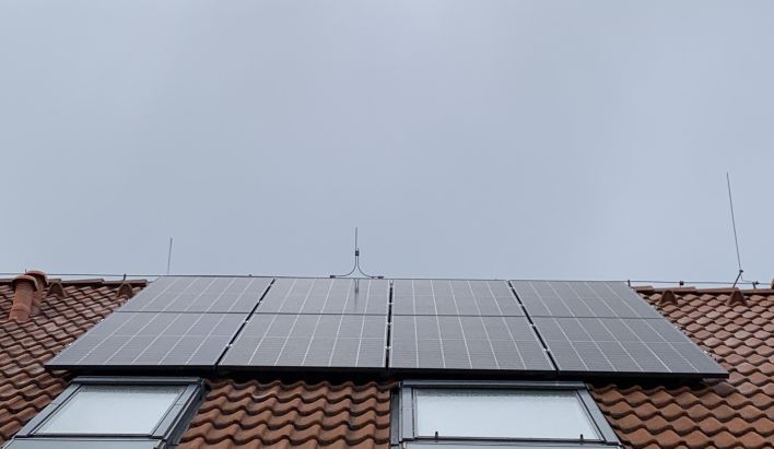 Realizace fotovoltaiky: RD Pardubice 