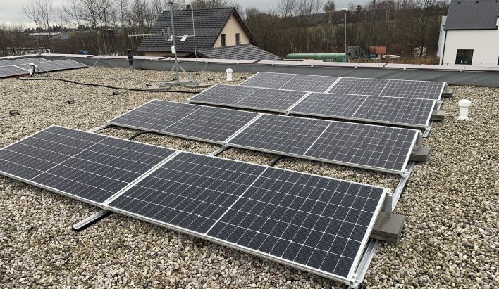 Realizace fotovoltaiky: RD Strančice