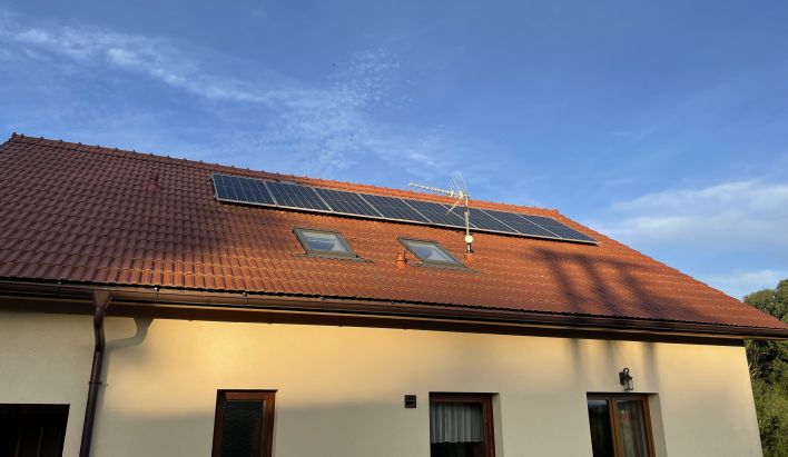 Realizace fotovoltaiky: RD Řenče